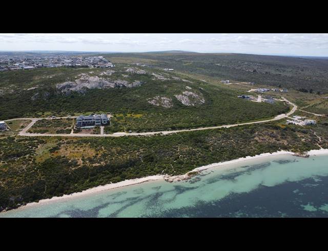 3 BEDROOM VILLA FOR SALE IN SHARK BAY ESTATE